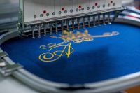 Kleidung Jacke Trikot Textilien Cap bedrucken besticken flock Bayern - Mengkofen Vorschau