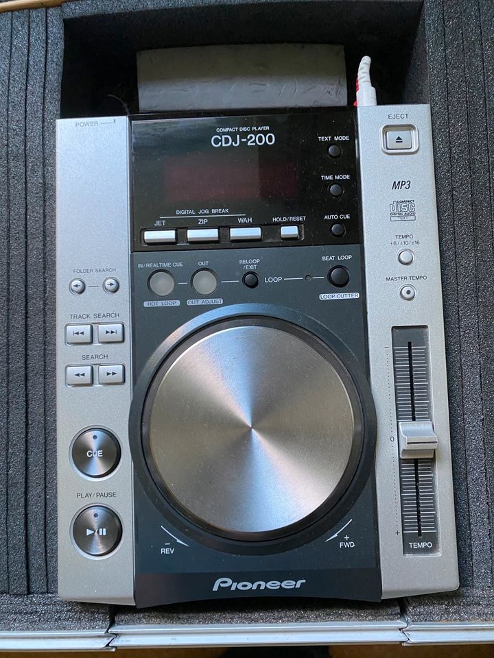 Pioneer DJM 500 und CDJ 200 in Hauneck