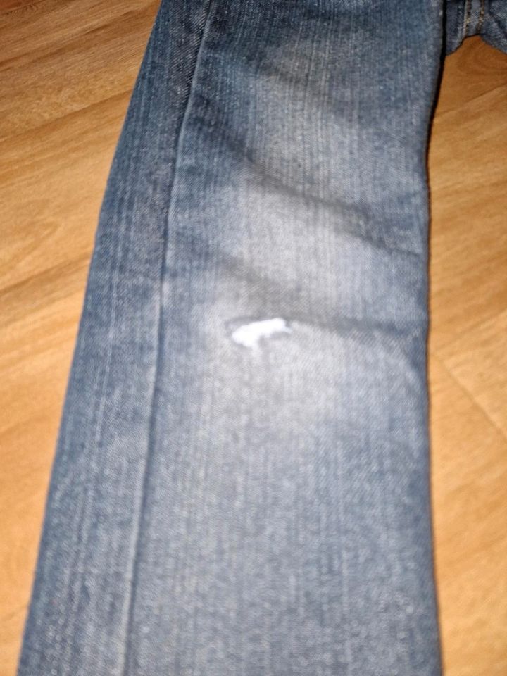 Jeans gr 116 coole Waschung junge Mädchen in Holle