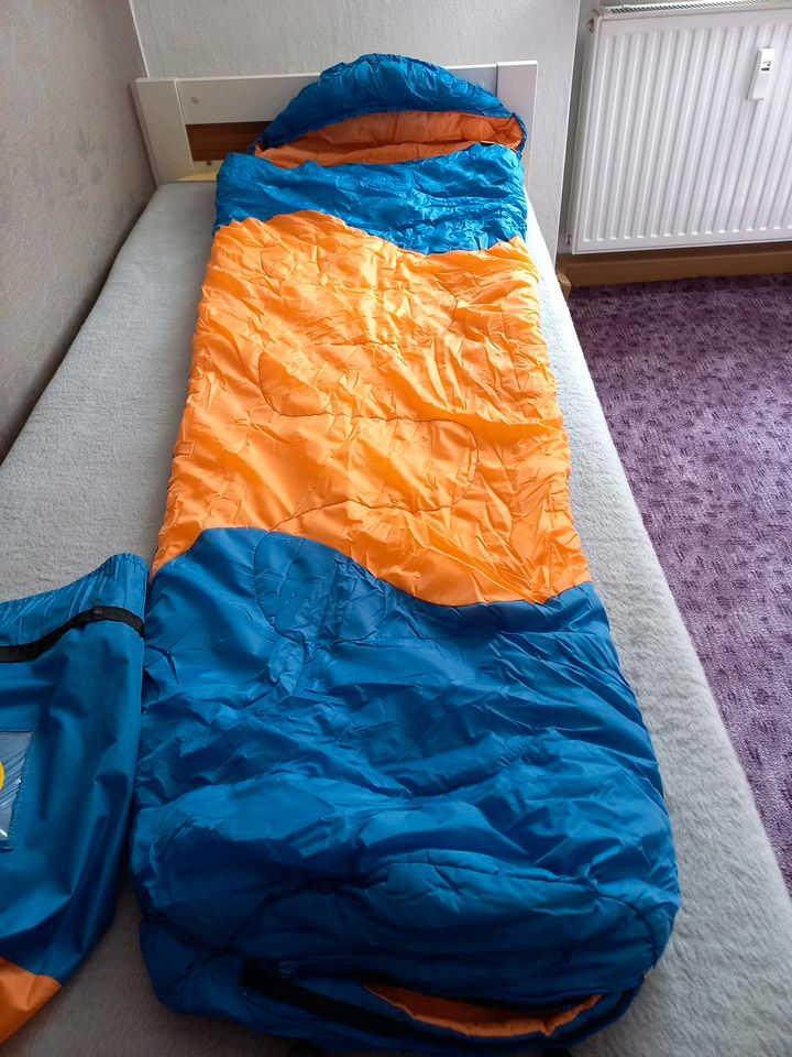 Großer Campingschlafsack in Halle