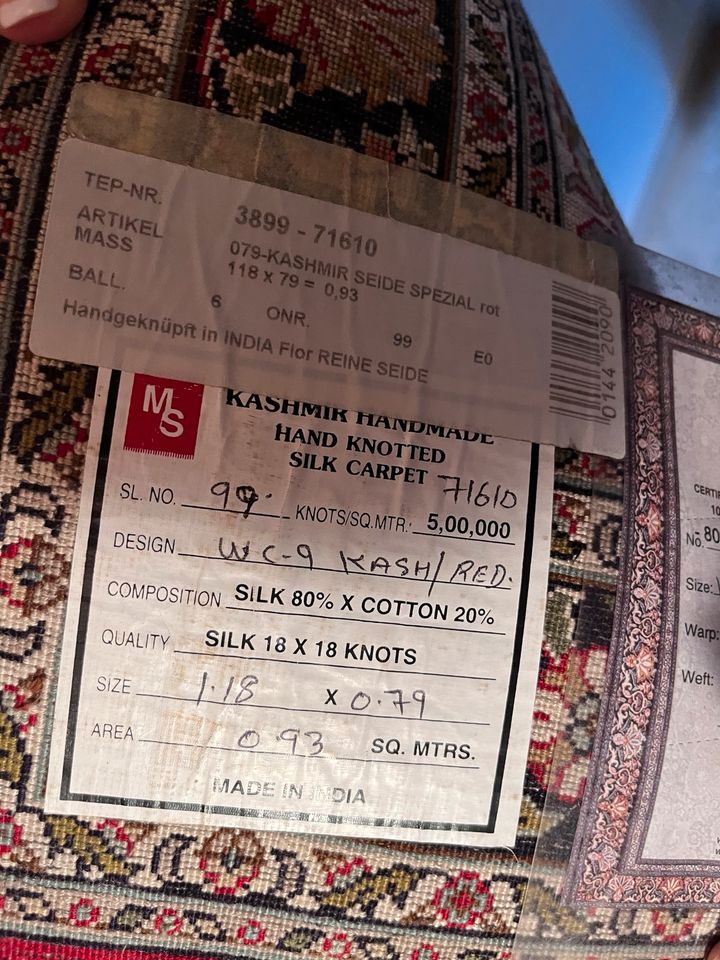 Kashmir Seide Teppich Handmade in India in Neuhausen
