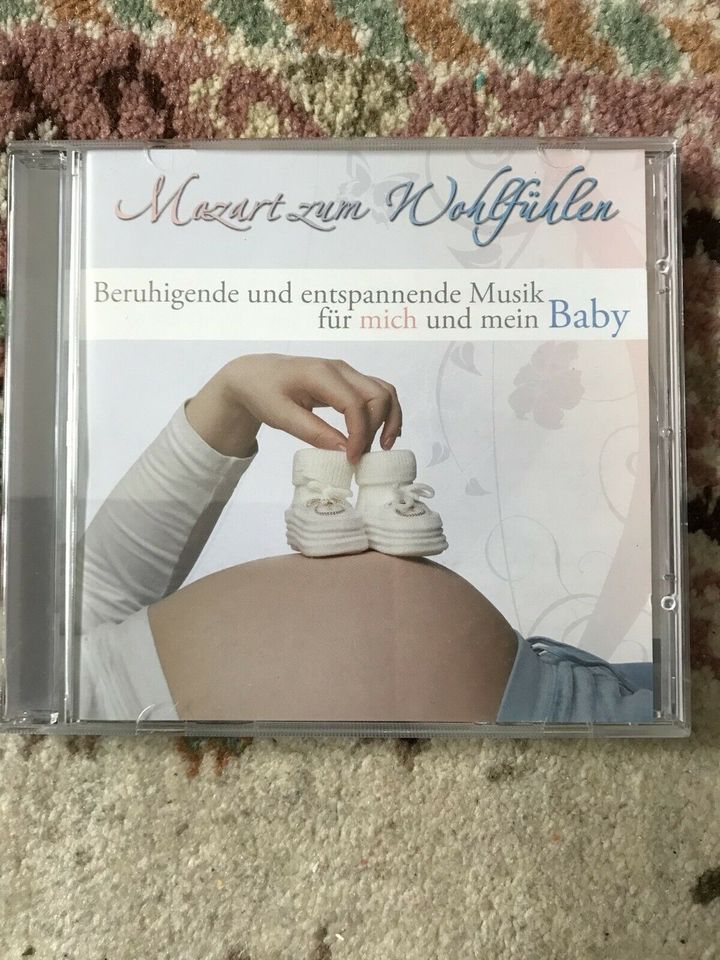 Paket CDs und Bücher rund ums Kind und Eltern werden und sein in Frankfurt am Main