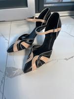 Corello Schuhe, Pumps schwarz beige  Größe 39,5 schmale 40 Baden-Württemberg - Leimen Vorschau