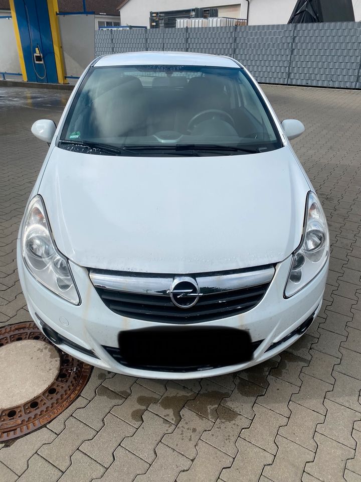 Opel Corsa D 1,2 Klima TÜV 10/25 in Knetzgau