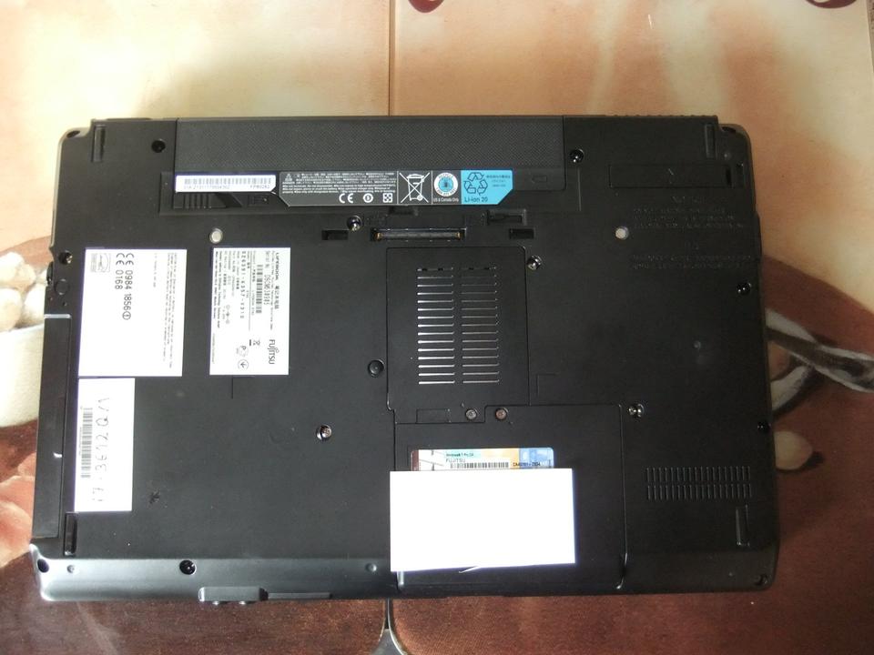 Fujitsu Lifebook E782 Intel Core i7 Win 10 16GB Ram 256 GB SSD in Wittmar