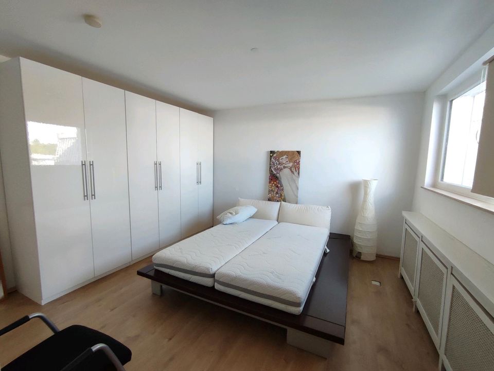 Freundliches mobiliertes 5-Zimmer-Atriumhaus mit Einbauküche in Mörfelden-Walldorf