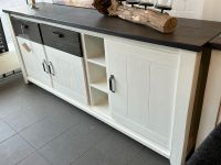 Sideboard Anrichte Akazie massiv Holz weiß grau Landhaus 200 cm Nordrhein-Westfalen - Blomberg Vorschau