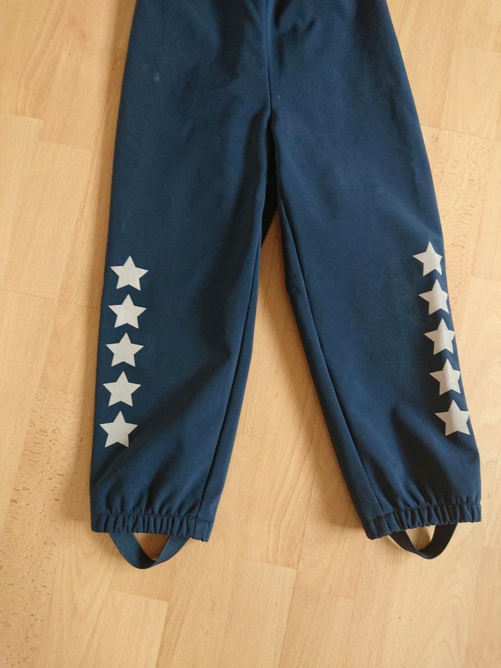 Gefütterte Softshellhose Größe 116 Matschhose Buddelhose unisex in Ganderkesee