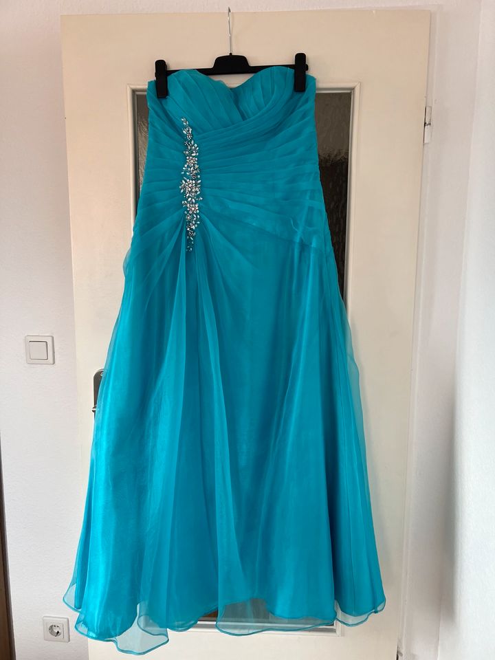 Hofstaatskleid / Schützenfestkleid / Ballkleid / Größe 38/40 in Soest