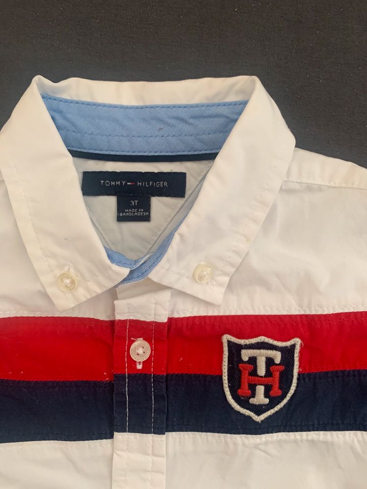 Tommy Hilfiger Hemd Kinder in München