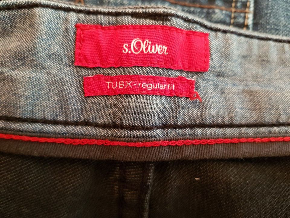 S.Oliver Herren Jeans in Schwalbach a. Taunus