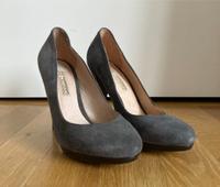 Neuwertige High Heels von Buffalo London 38 München - Au-Haidhausen Vorschau