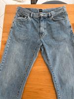 Hugo Boss Jeans, Größe W35, L34, hellblau Niedersachsen - Lengede Vorschau