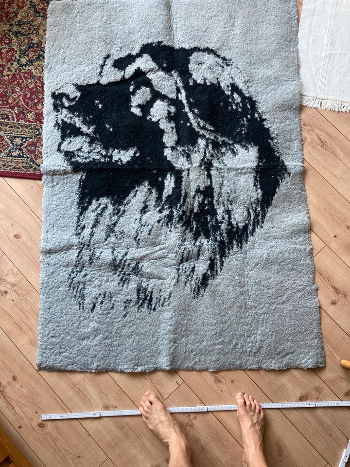 Teppich mit Hundeprint in Lüneburg