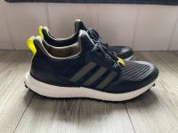 Adidas Ultra Boost Schuhe Sneaker Laufschuhe wie Neu ! Gr.42 2/3 Hessen - Lampertheim Vorschau