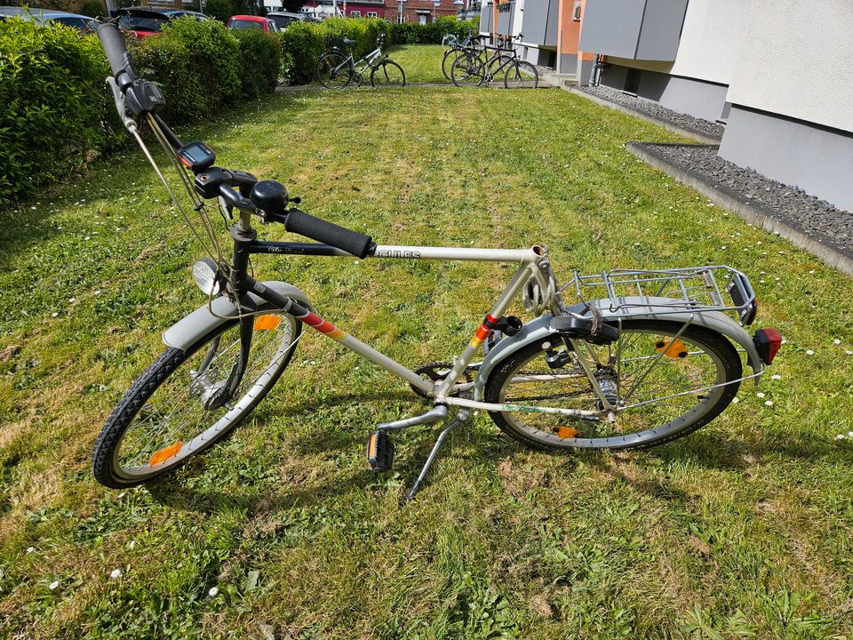 Retro-Herrenrad Marke Herkules für Bastler in Brühl