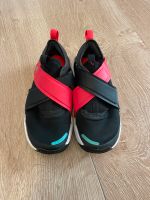 Nike Flex Advance Sneaker 34 Nordrhein-Westfalen - Pulheim Vorschau