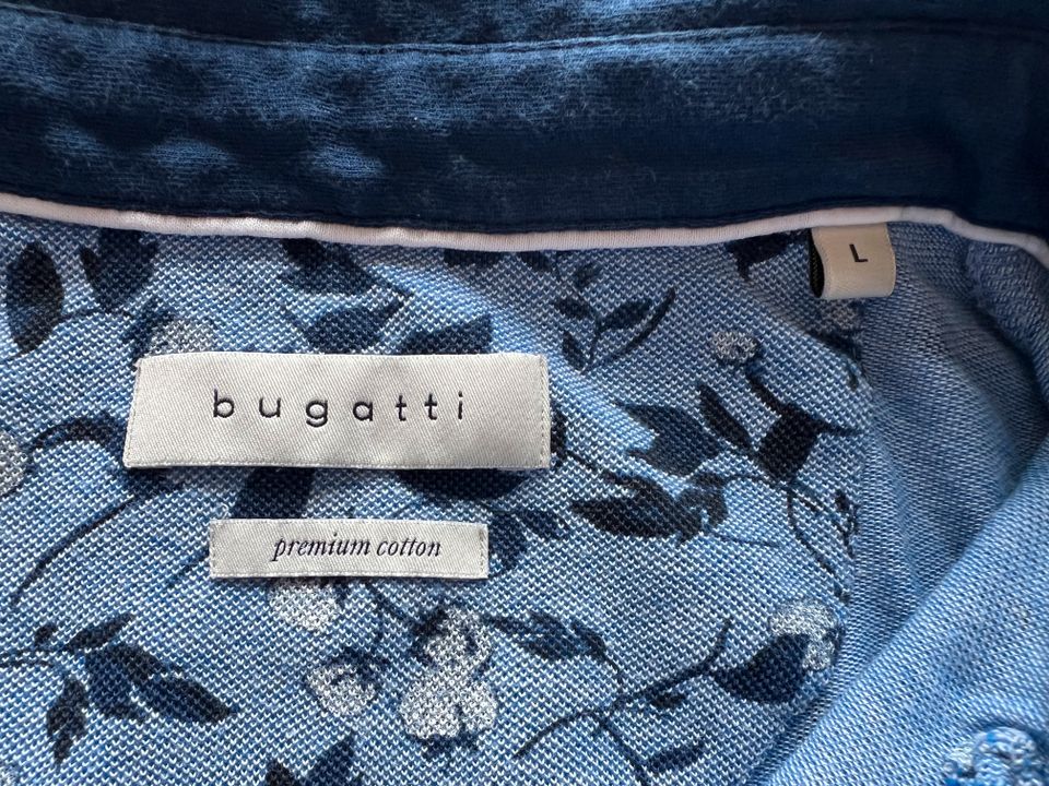 BUGATTI modernes, gepflegtes, Poloshirt, Gr. L, blau gemustert in Lindlar