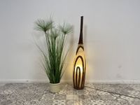 WMK Kunstvolle & gut erhaltene Bodenlampe , 120cm, zweistrahlig, vermutlich aus Indien, strukturiertes Plexiglas mit Flechtarbeiten # Stehlampe Stehleuchte Bodenleuchte Lampe Leuchte Licht Bodenvase Friedrichshain-Kreuzberg - Friedrichshain Vorschau