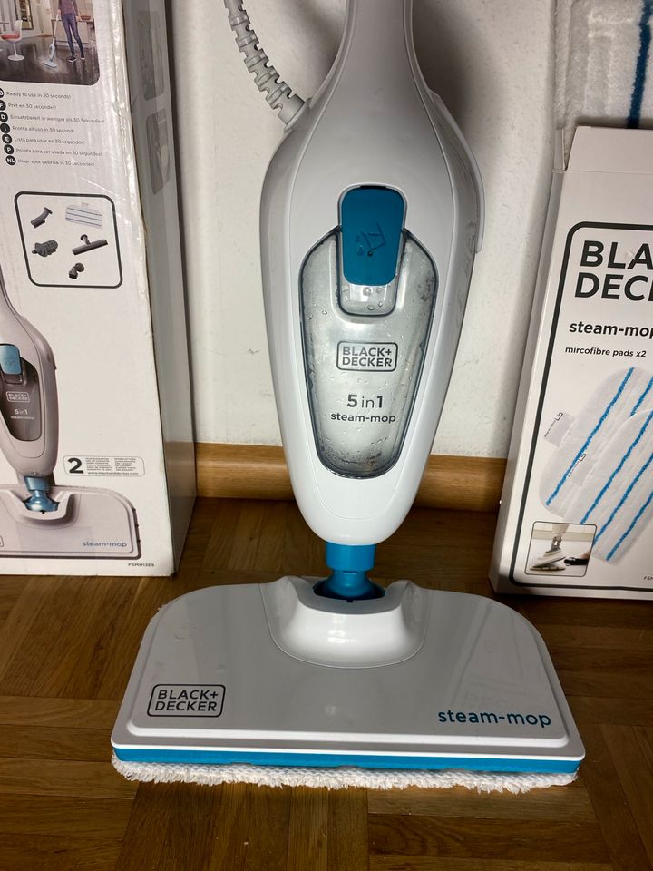 Black+Decker 5-in-1 Dampfbesen + 2 neue Microfaser-Pads in Lörrach