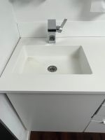Waschbecken mit Ablageplatte weiß Bad Küche - Mineralstoff Hessen - Dreieich Vorschau