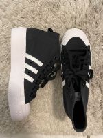 Adidas Nizza Sneaker Gr.39 1/3 Bielefeld - Brackwede Vorschau