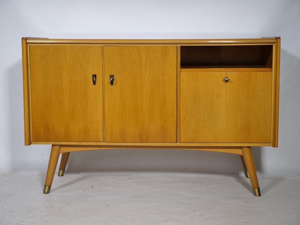 60er Jahre Sideboard True Vintage Kommode Mid-Century Schrank in Mainz