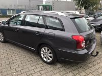 Toyota Avensis T25 Ersatzteile Gebrauchtteile Schlachtfest Köln Nordrhein-Westfalen - Köln Vogelsang Vorschau