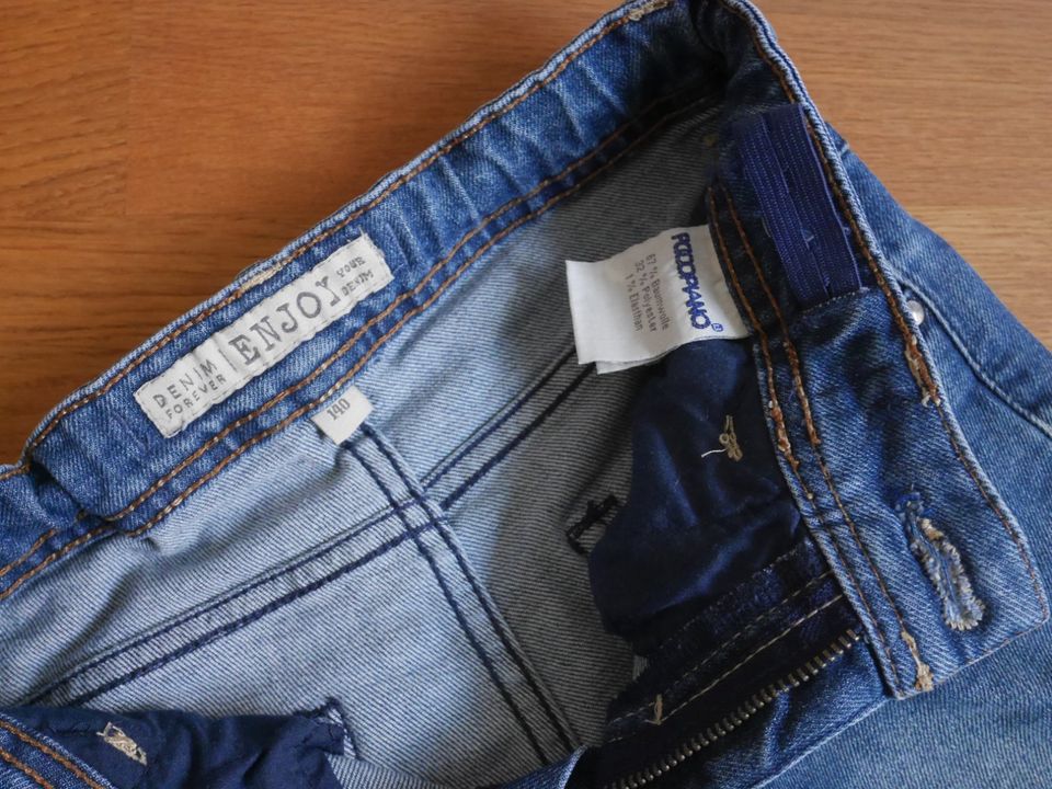 Jeans gerader Schnitt Pocopiano 140 in Berlin