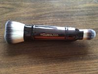 HOURGLASS Pinsel/ brush für Contouring & Concealer 2 in 1 Berlin - Schöneberg Vorschau