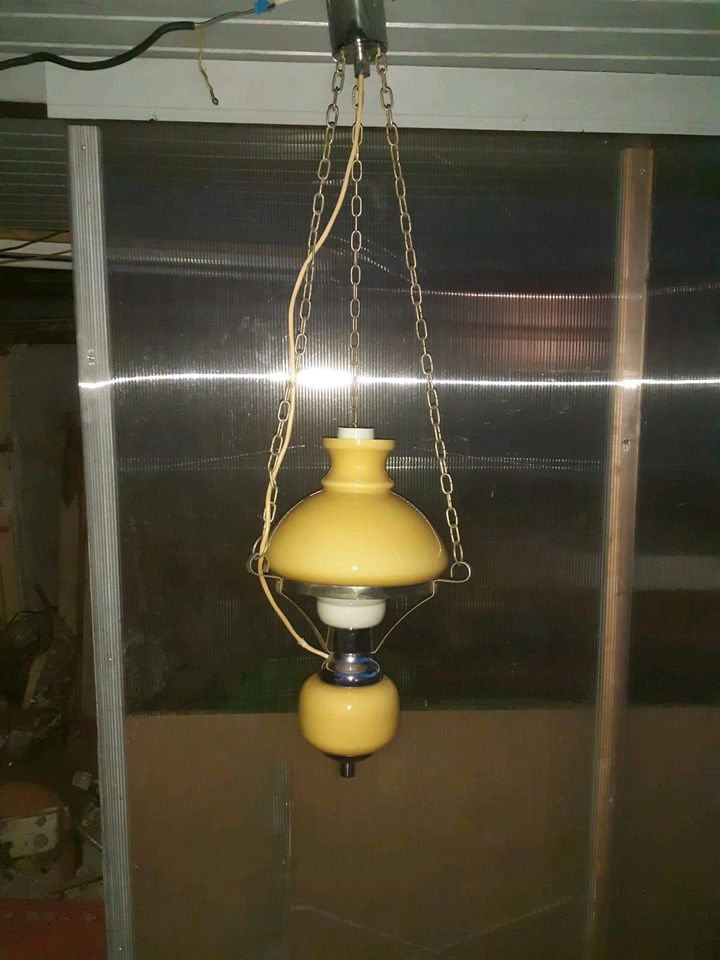 DDR Deckenlampe vintage 80iger Jahre Kamasit Silistra in Holzweißig