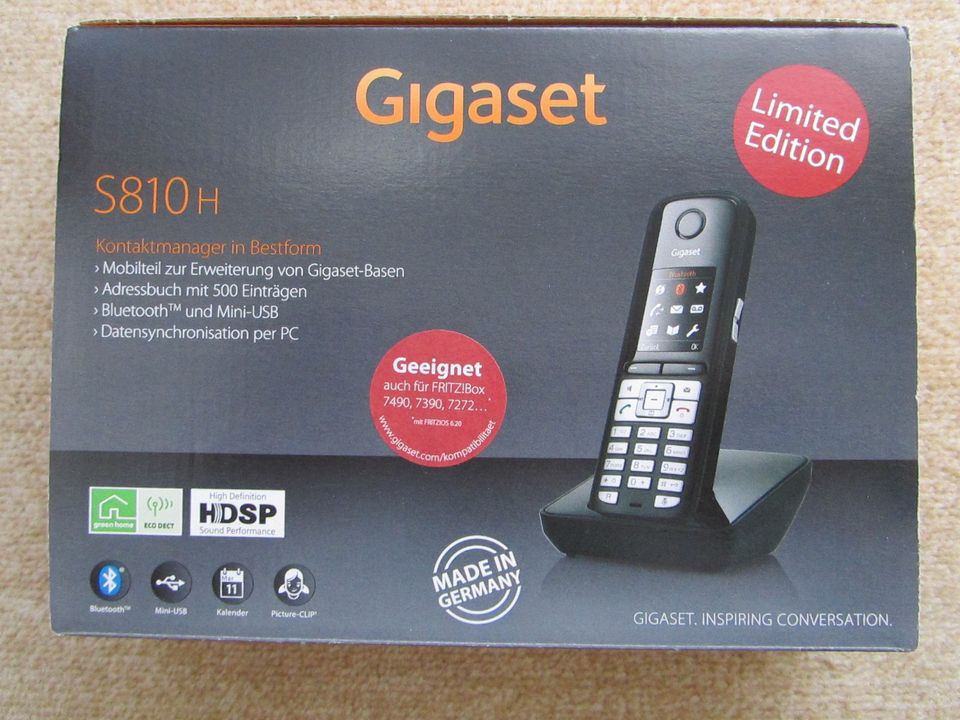 Gigaset S810 A mit 4 Stück S810 H Mobilteilen in Halle