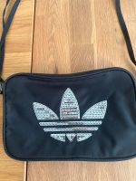Adidas Crossbag / Tasche mit Pailletten Hannover - Vahrenwald-List Vorschau