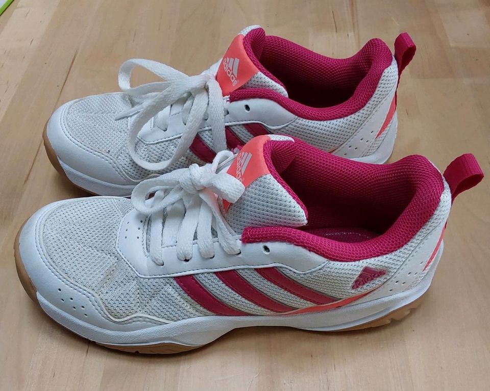 Adidas kids Ortholite 34 Sneaker Sportschuhe weiß pink in Brandenburg -  Brieselang | Gebrauchte Kinderschuhe Größe 34 kaufen | eBay Kleinanzeigen  ist jetzt Kleinanzeigen