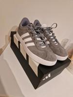Adidas Schuhe, neuwertig Dithmarschen - Buesum Vorschau