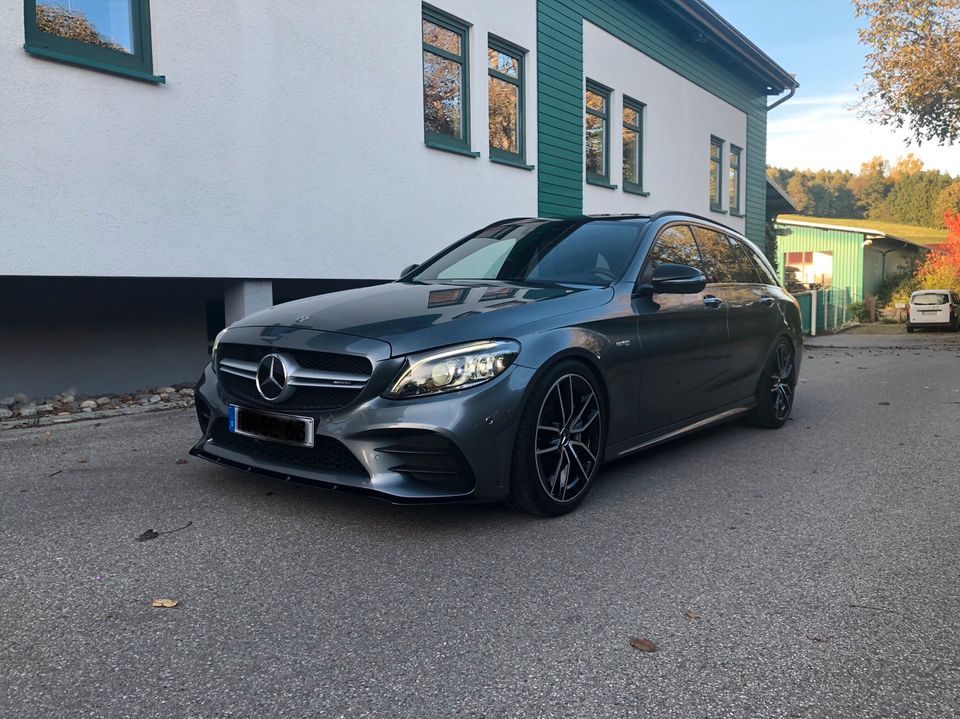 Mercedes C43 AMG T Pano*Perf. Aga*Burm*Night*Distr.*Digi. Disp in Ravensburg