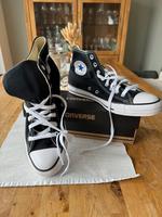 Neu! Converse Chuks 42,5 schwarz hoch Hessen - Kelkheim Vorschau