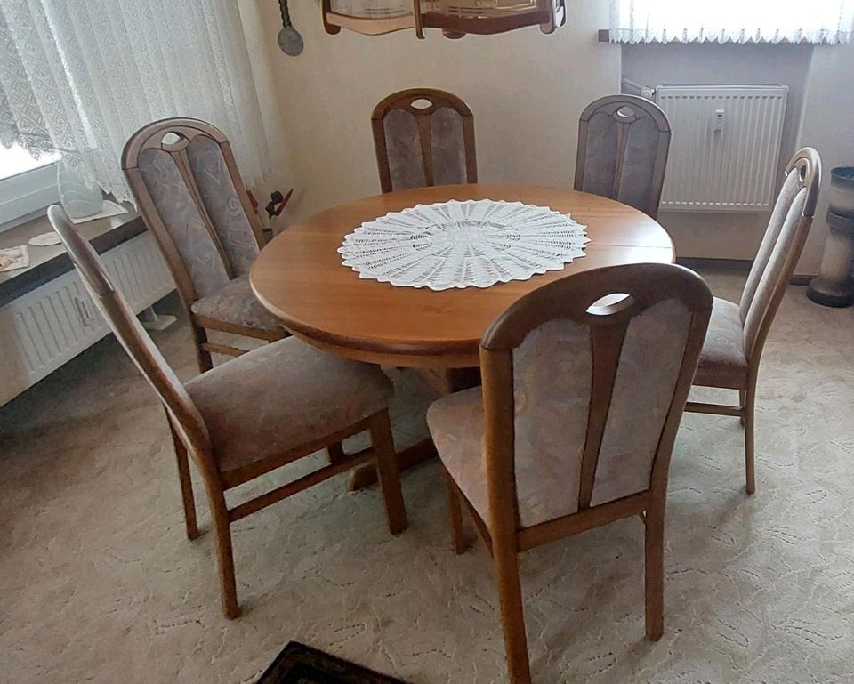 Esstisch inkl. 6 Stühle in Bad Münder am Deister