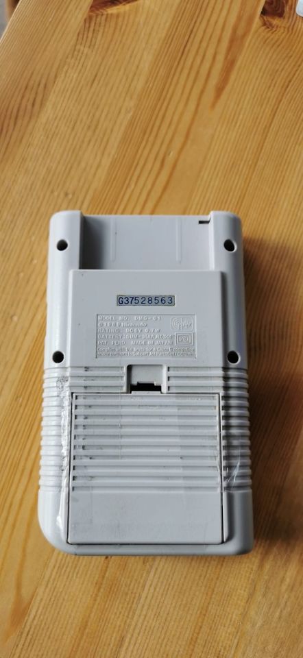 Nintendo Game Boy mit Spielen in Gehren