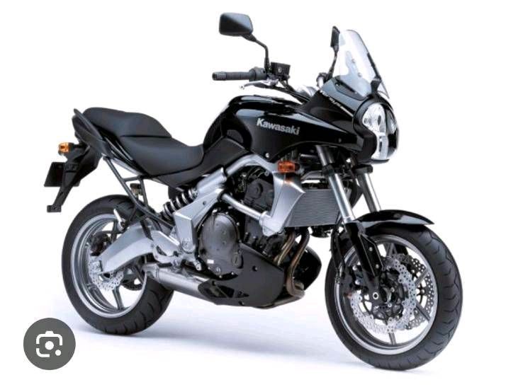 Motorrad Kawasaki Versys 650 ABS schwarz in Schotten