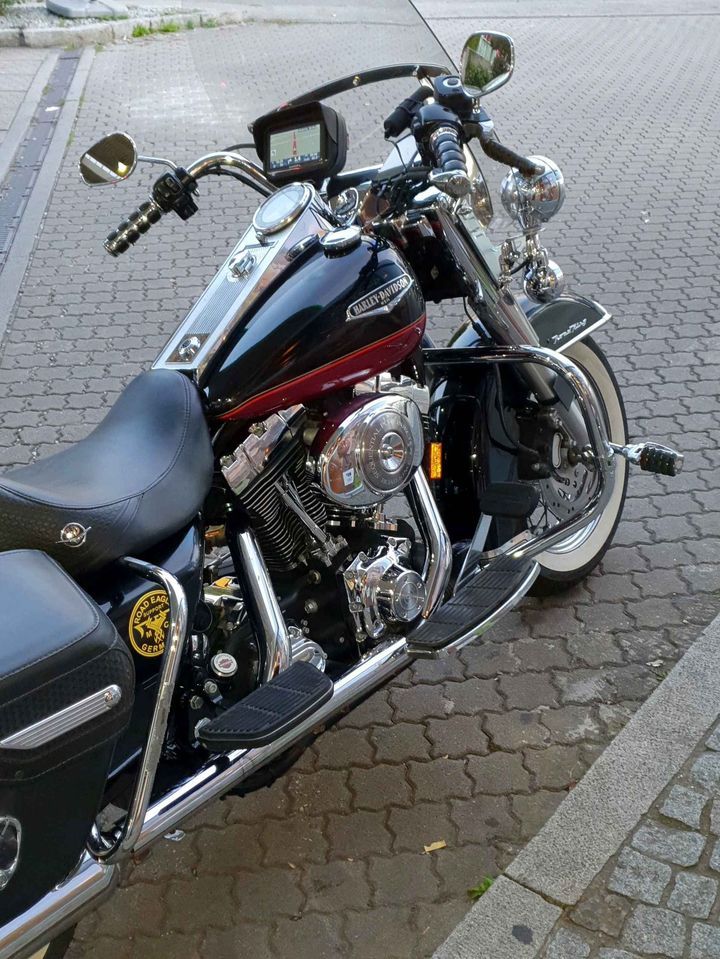 Harley-Davidson Road King Classic in Abensberg