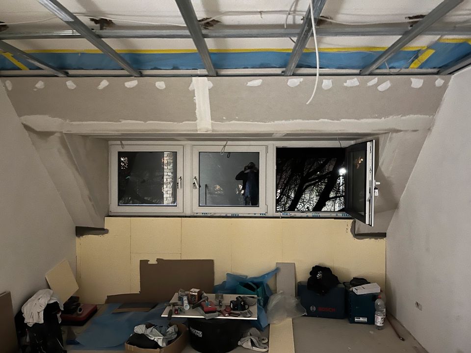 Kernsanierte Teilmöblierte 2- Zimmer Wohnung Hansaviertel + Küche in Münster-Hafen
