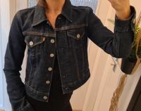 LEVIS Palmer The Trucker Jeansjacke XS NP 109€ Niedersachsen - Lehrte Vorschau