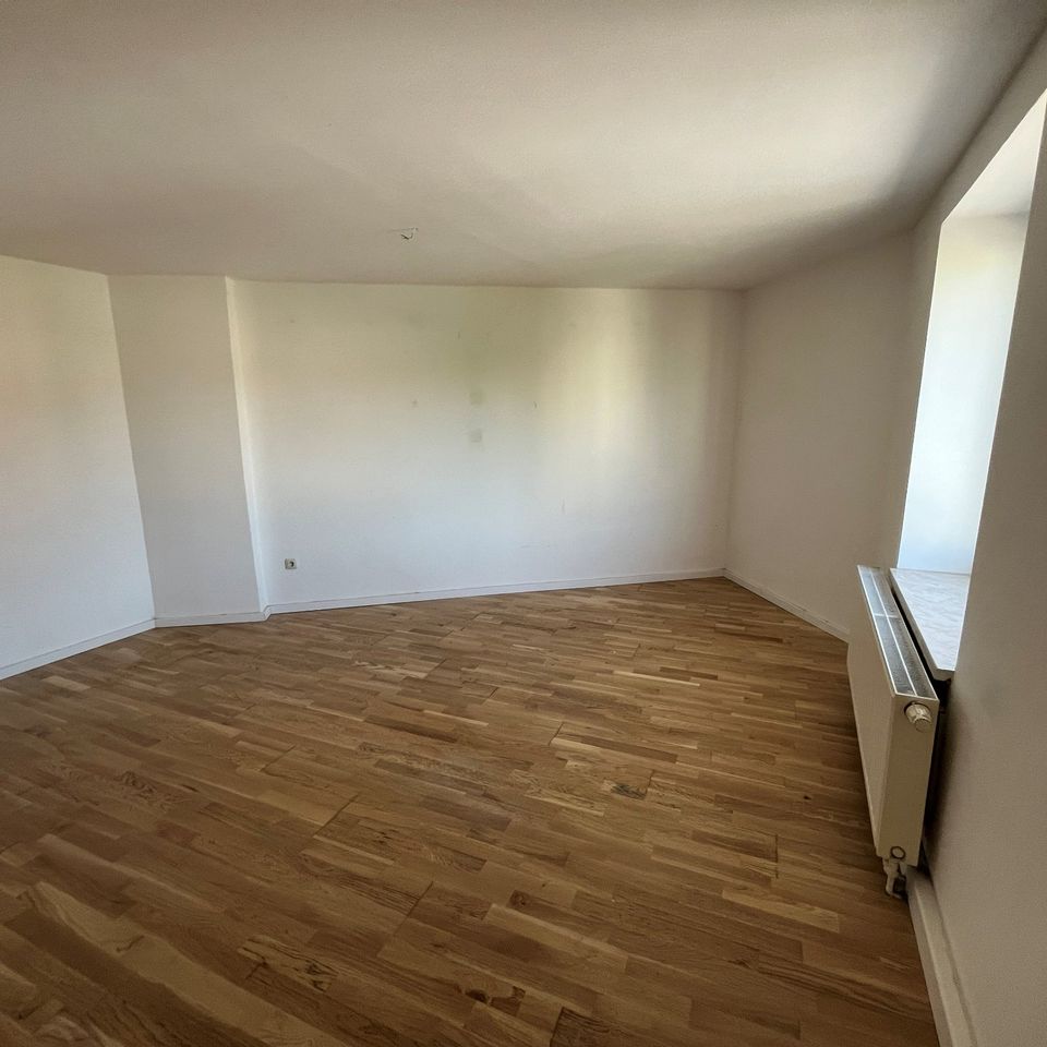 Attraktive Maisonette 4 Zimmerwohnung in Zwickau in Zwickau