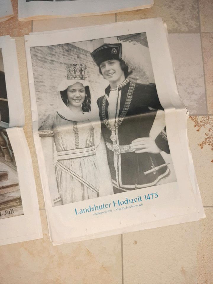 Dachbodenfund Landshuter Hochzeit Zeitungen 1975 1978 1981 1985 in Bodenkirchen