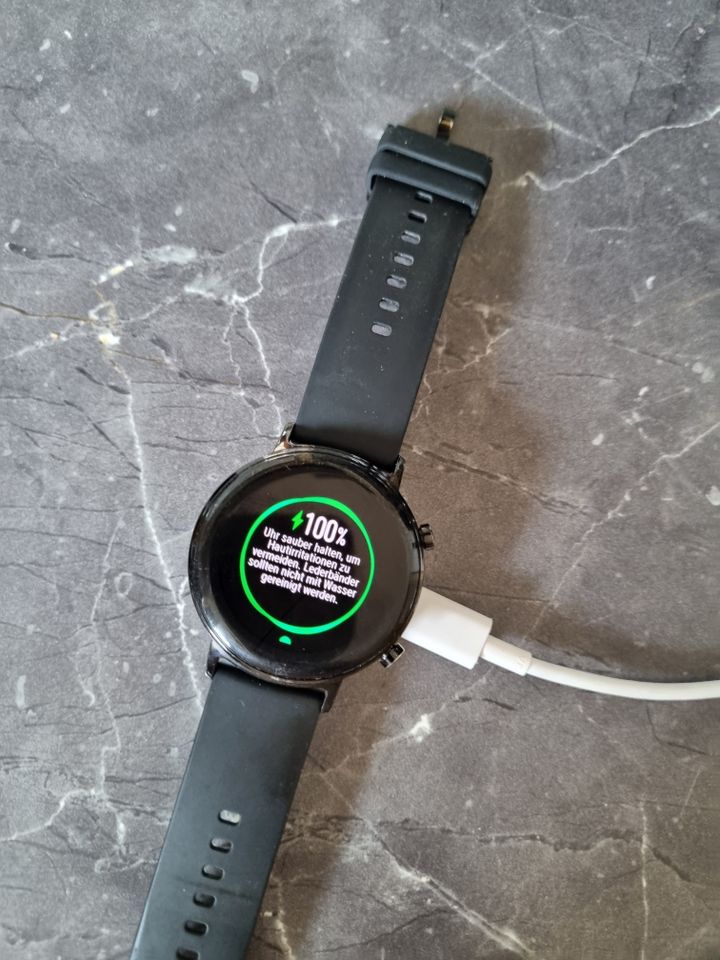 HUAWEI GT 2 Smartwatch, Night Black, 42 mm in Weil der Stadt