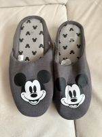 Disney Mickey Mouse Hausschuhe Schuhe Pantoffeln Niedersachsen - Winsen (Luhe) Vorschau
