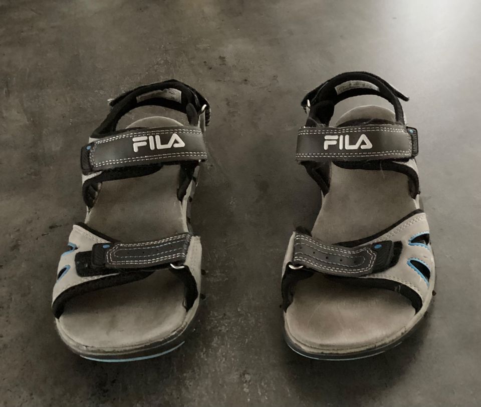 Sandalen Fila Größe 38 kaum getragen in Quierschied