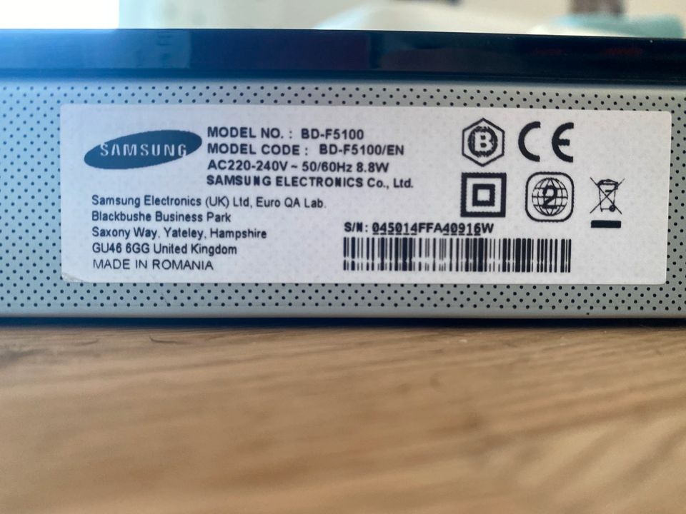 Samsung BD-F5100 Blue Ray Player in Chemnitz