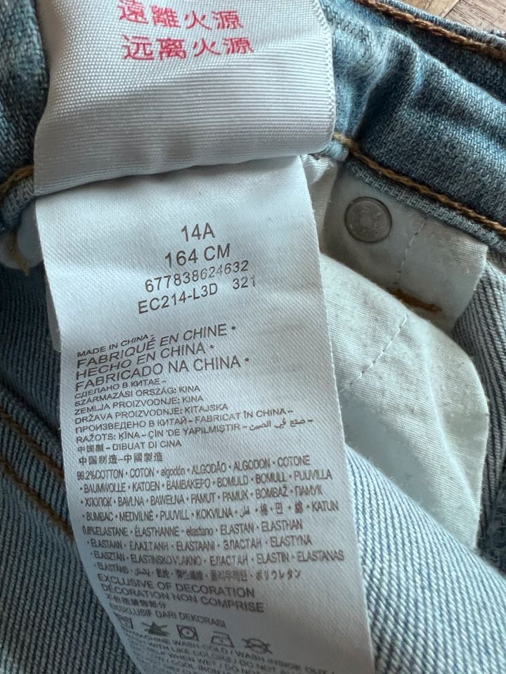 Levi’s Skinny Taper Jeanshose Hellblau Größe 164 in Wachtberg